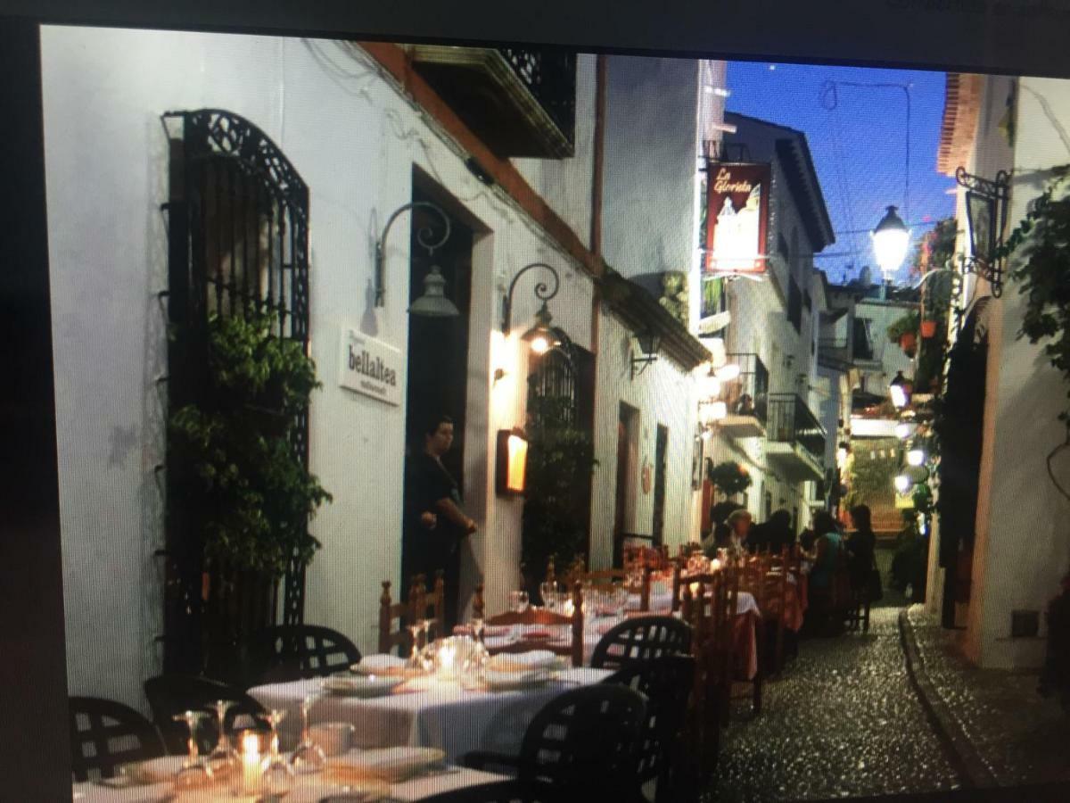 Altea, Callejeando Por Su Casco Antiguo. Exteriér fotografie